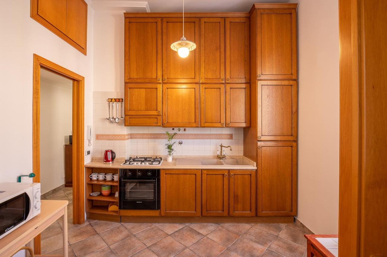 Cesare Apartment Vatican Museums Рим Екстериор снимка